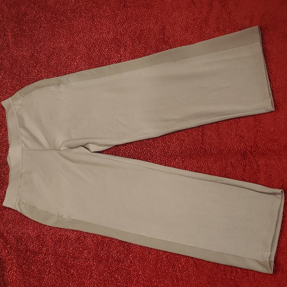 Ellie Tahari Cozy Wide-Leg Fleece Pants. Gray Color. Size XL
